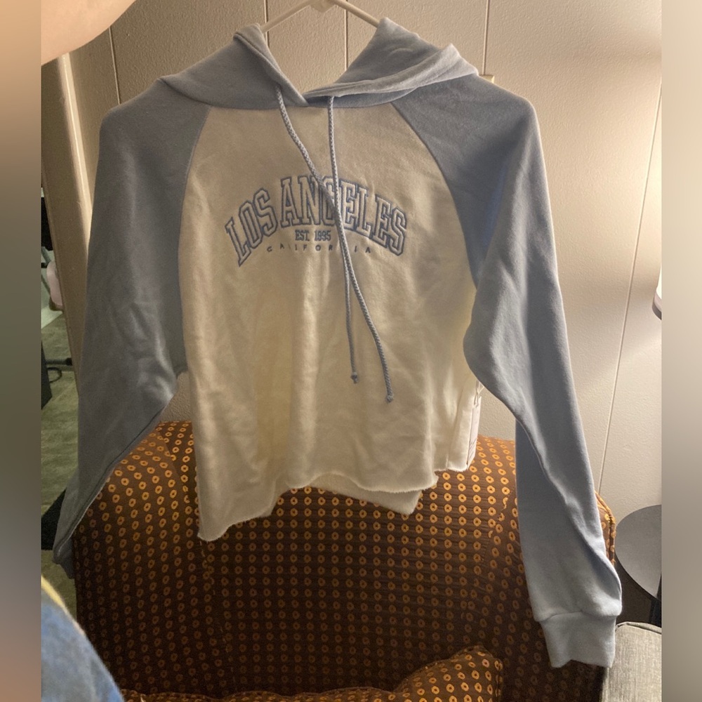 Forever 21 Los Angeles crop sweat shirt